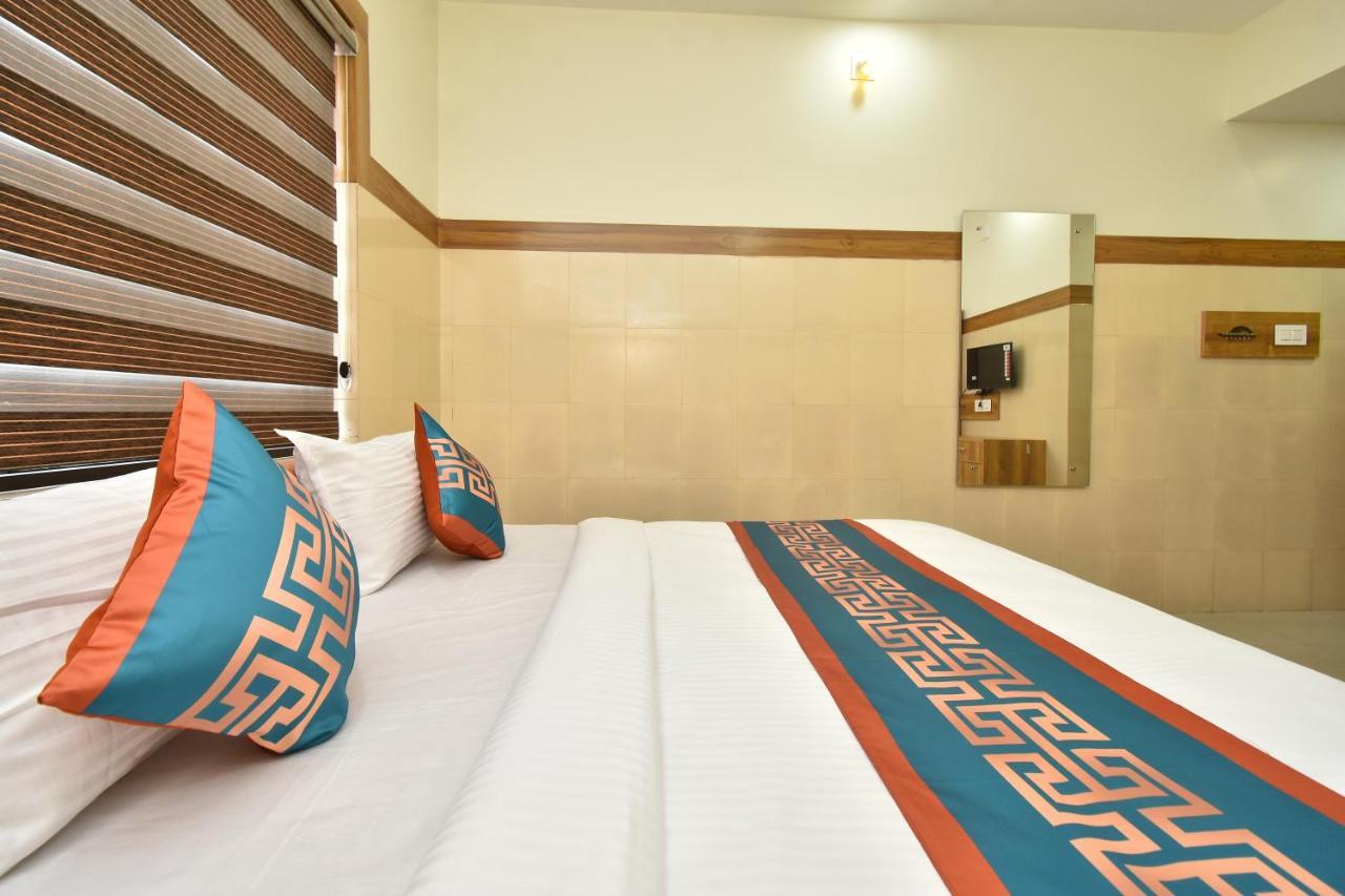 Hotel Kannur Capital Caltex Eksteriør billede
